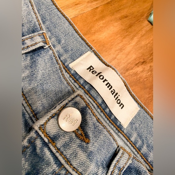 Reformation Harper High Rise Skinny Blue Jeans Raw Hem Distressed Maui USA 25 - Picture 5 of 10